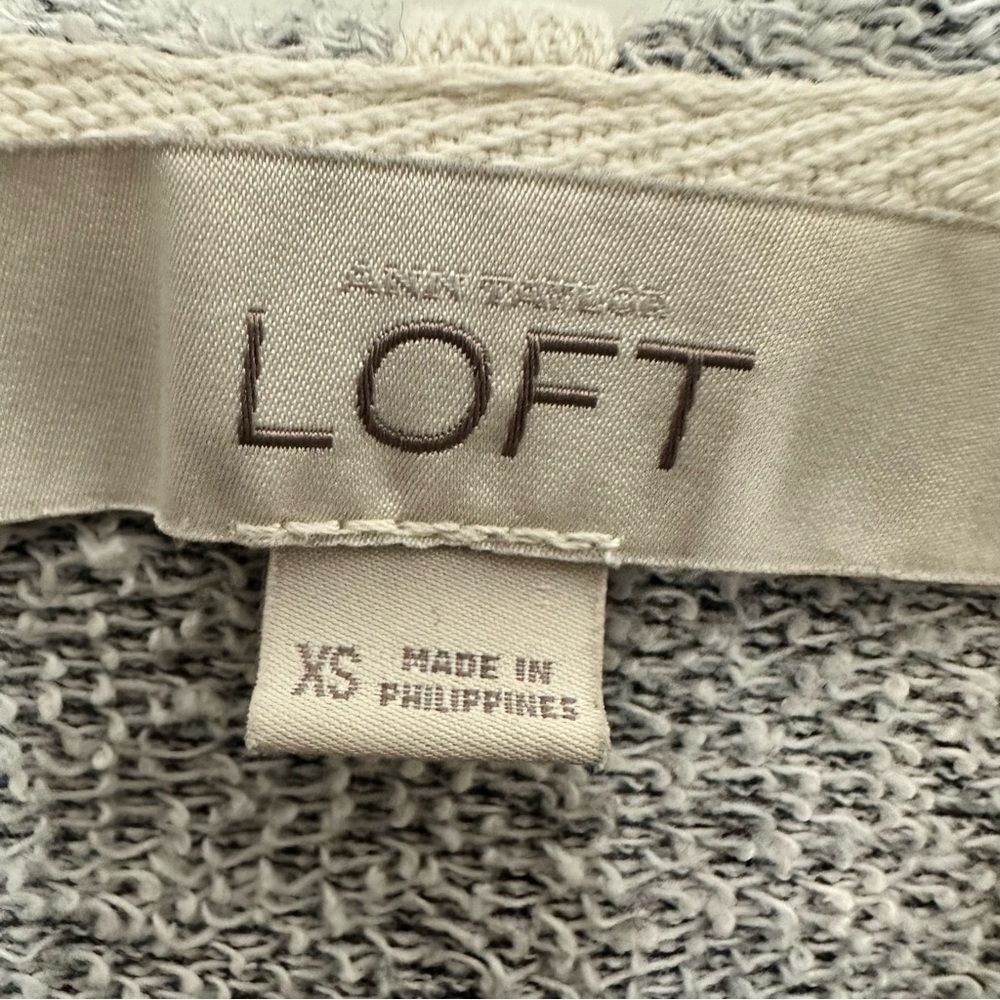 Loft XS top - Picture 4 of 4